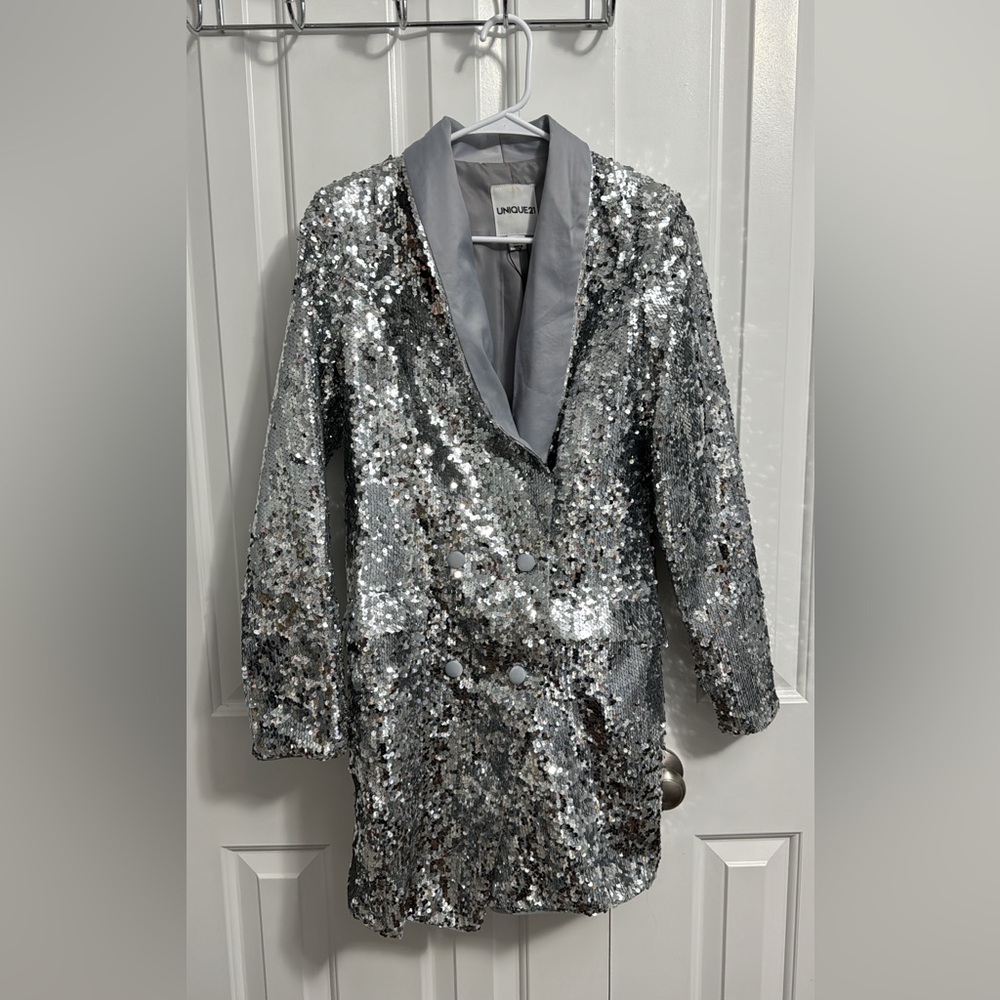 Taylor Swift “The Man” silver sequin dress. Size medium.